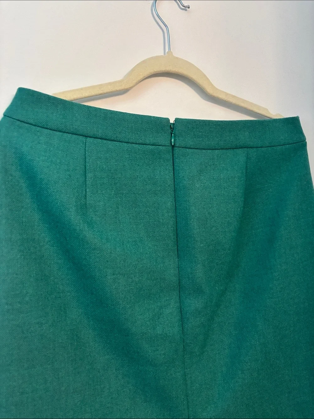 J. Crew 100% Wool Women's Green No. 2 Pencil Skirt Size 8